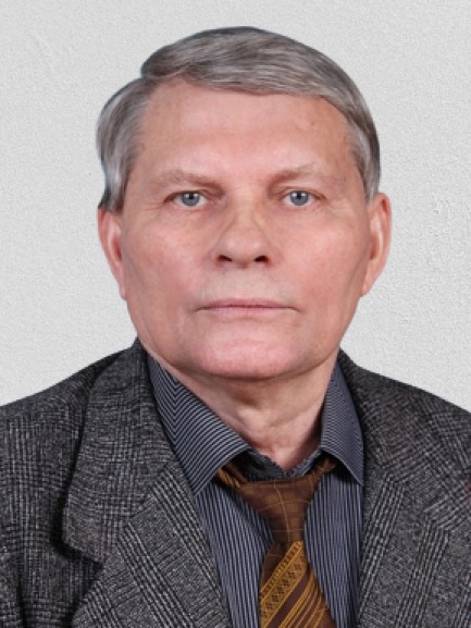 Гуляков Юрий Егорович.
